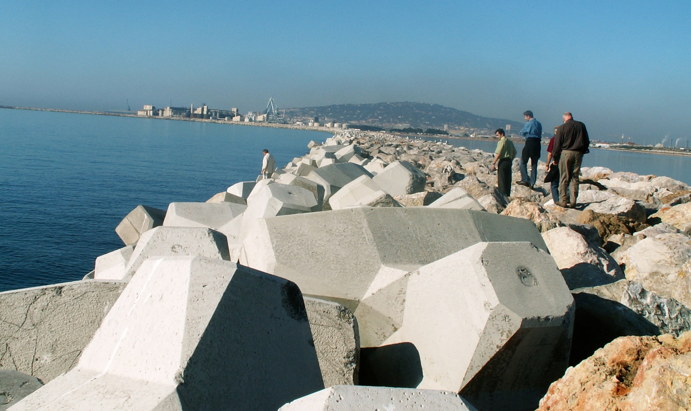 EExpertise CLAS sur la carapace d’une digue pour le projet Zifmar