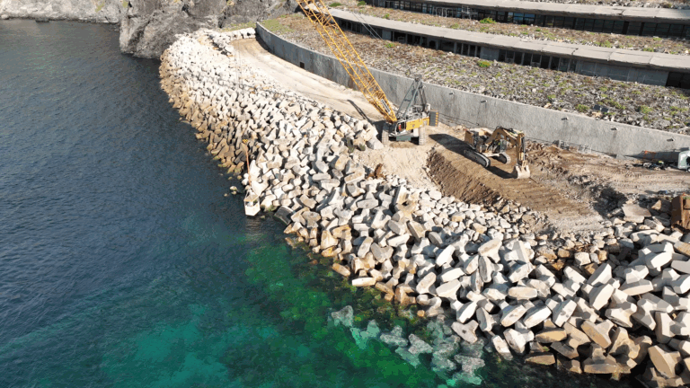 Reconstruction de la digue du Cap Sicié certifiée par CLAS