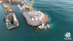 Construction du musoir de la digue d’Argelès avec des blocs BS2